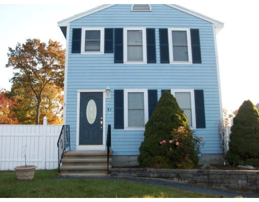 Unit for sale at 85 Bayberry Dr, Lowell, MA 01852