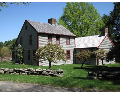 Unit for sale at 52 Main Street, Dover, MA 02030