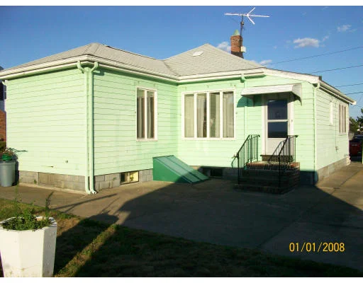 Unit for sale at 50 Sigourney St, Revere, MA 02151