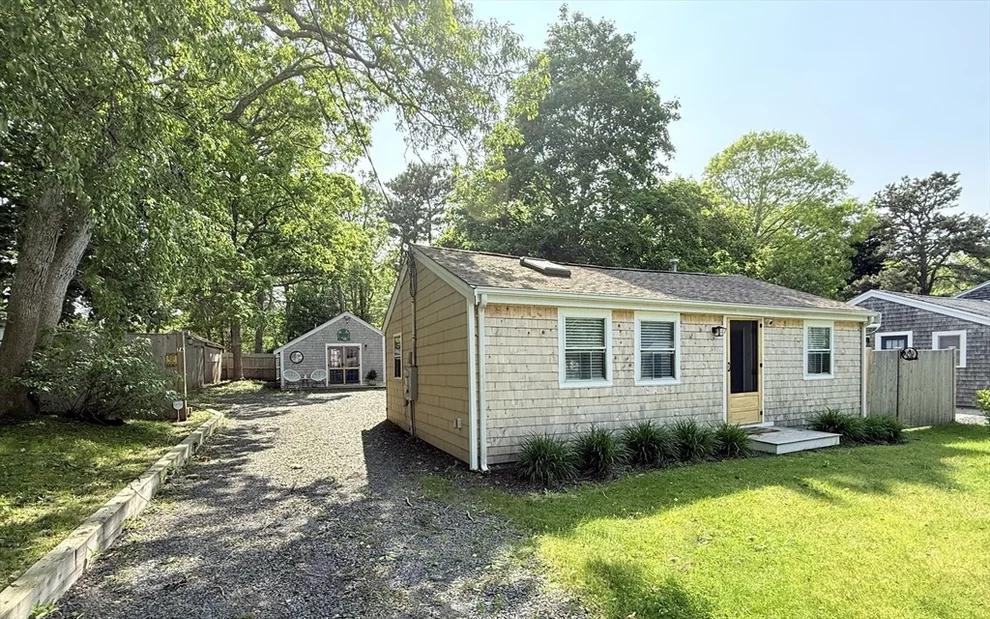 Unit for sale at 7 Circuit Rd W, Yarmouth, MA 02673