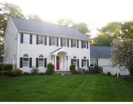 Unit for sale at 17 Donald Rd, Burlington, MA 01803