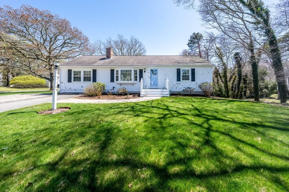 Unit for sale at 73 Swift Brook Rd, Yarmouth, MA 02673