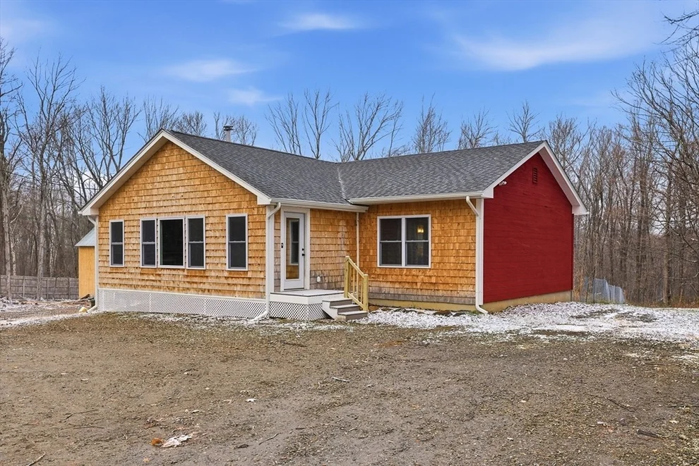 Unit for sale at 689 Skyline Trl, Chester, MA 01011