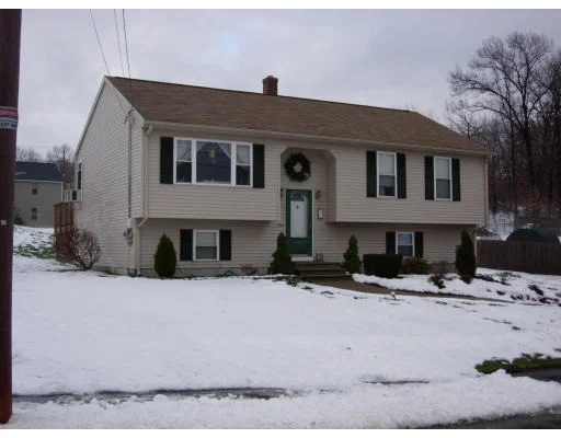 Unit for sale at 39 Lussier Ave, Attleboro, MA 02703