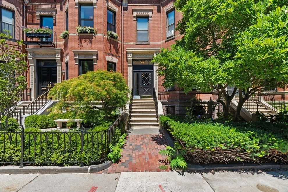 Unit for sale at 387 Marlborough St, Boston, MA 02115