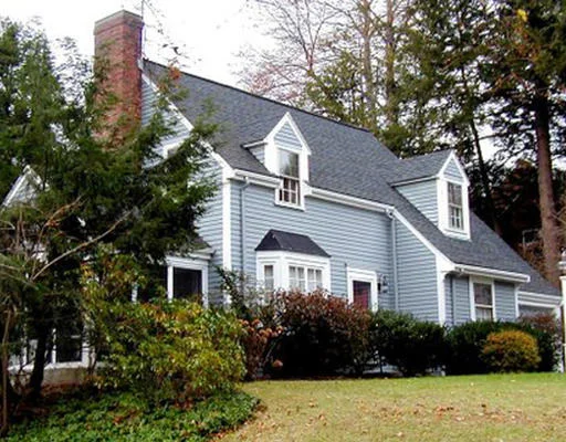 Unit for sale at 18 Kirkland Circle, Wellesley, MA 02481