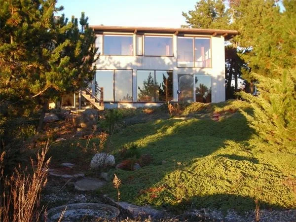 Unit for sale at 75 Penzance Rd, Rockport, MA 01966