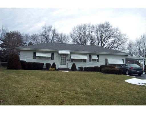 Unit for sale at 53 Pincushion Road, Framingham, MA 01702