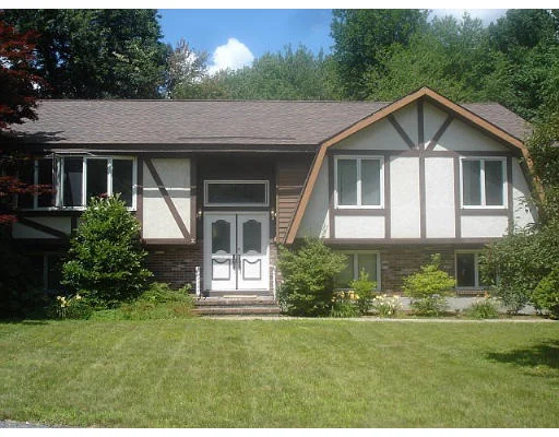 Unit for sale at 2 Louis W. Farley Drive, Framingham, MA 01702