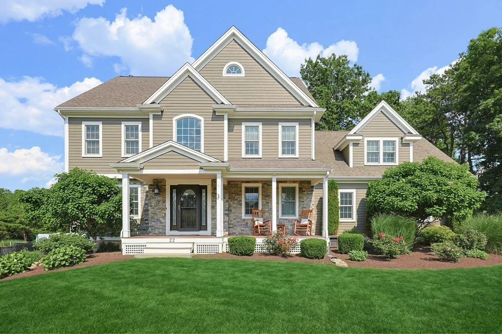 Unit for sale at 22 Willowbe Ct, North Attleboro, MA 02760