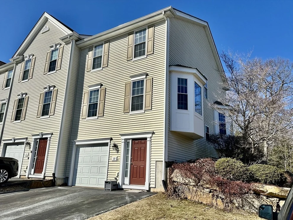 Unit for sale at 33 Daffodil Ct, Grafton, MA 01560