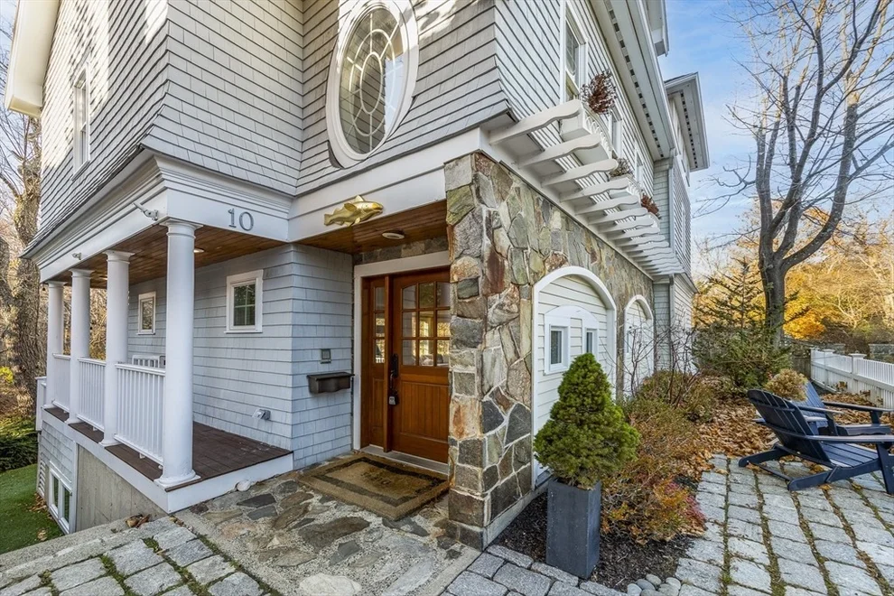 Unit for sale at 10 Risley Road, Marblehead, MA 01945