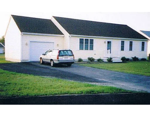 Unit for sale at 6 Eklaire Drive, East Bridgewater, MA 02333