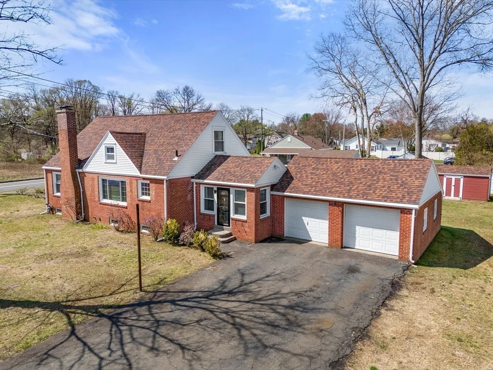 Unit for sale at 646 Mill St, Agawam, MA 01030
