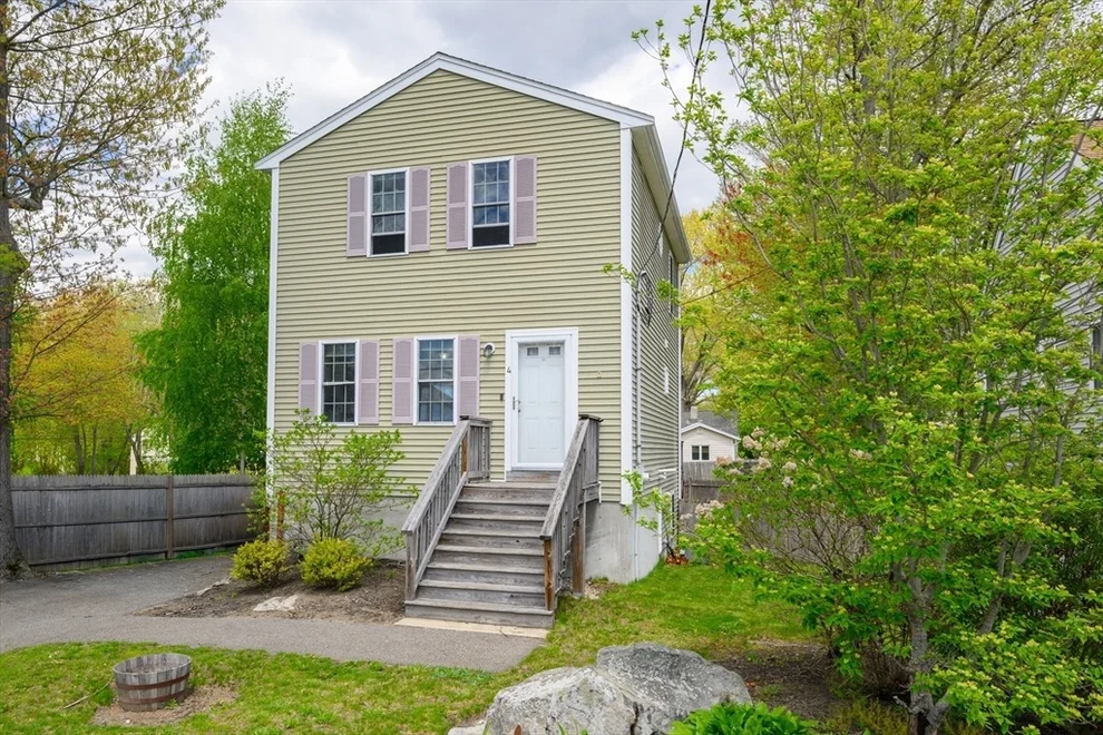 Unit for sale at 4 Ell Rd, Holbrook, MA 02343