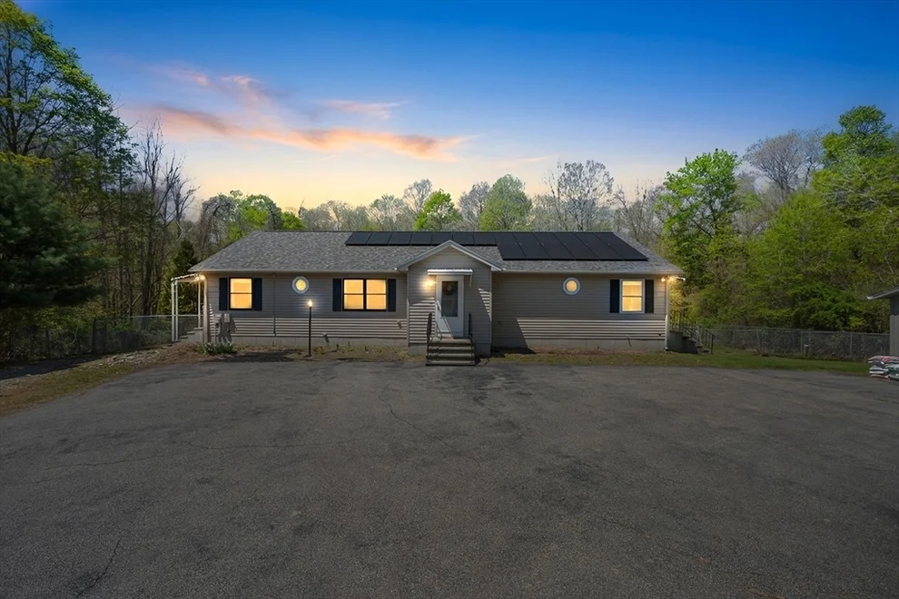 Unit for sale at 1 Woodmere Rd, Dudley, MA 01571