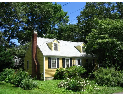 Unit for sale at 58 Abbott St, Weymouth, MA 02190