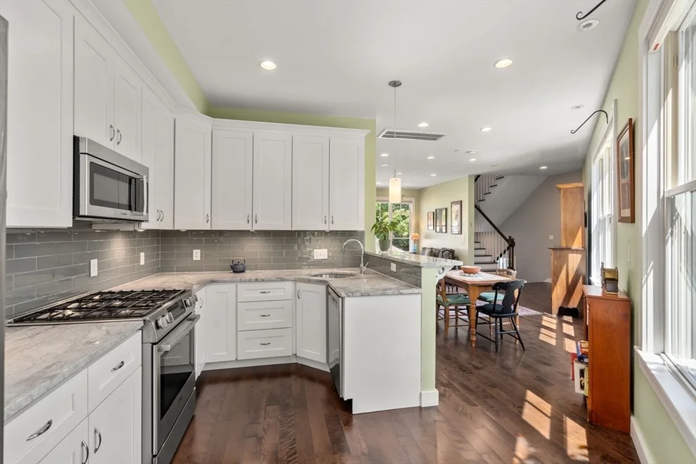 Unit for sale at 370 Beech Street, Boston, MA 02131
