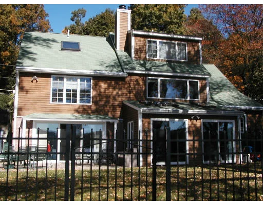 Unit for sale at 65 Lakeshore Dr., Marlborough, MA 01752
