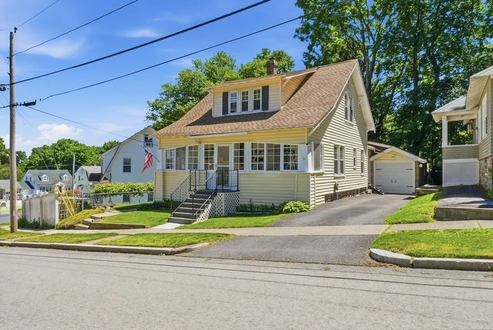 Unit for sale at 17 Tallawanda Drive, Worcester, MA 01603