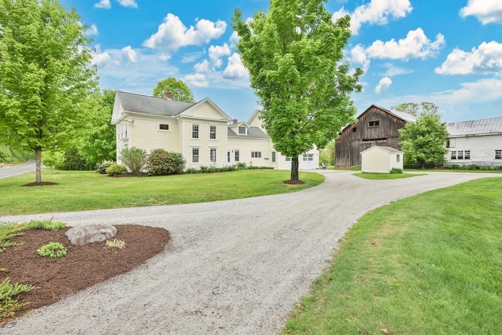 Unit for sale at 39 Cook Rd, Southampton, MA 01073