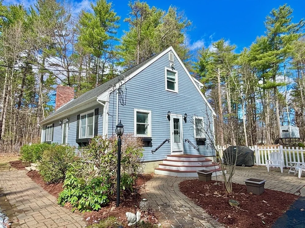 Unit for sale at 563 Boston Rd, Groton, MA 01450