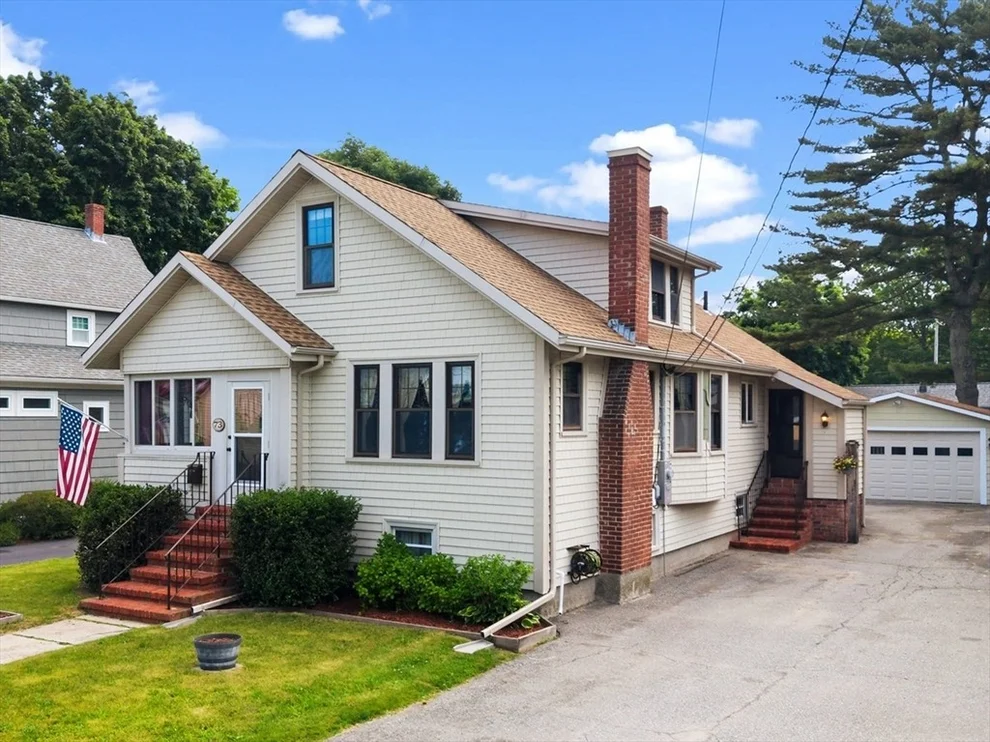 Unit for sale at 73 Chestnut St, Fairhaven, MA 02719