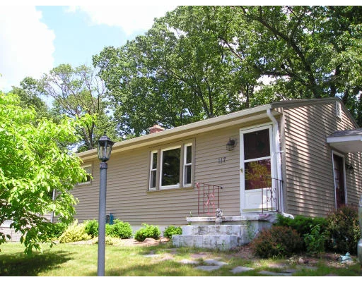 Unit for sale at 117 Regal St, Springfield, MA 01118