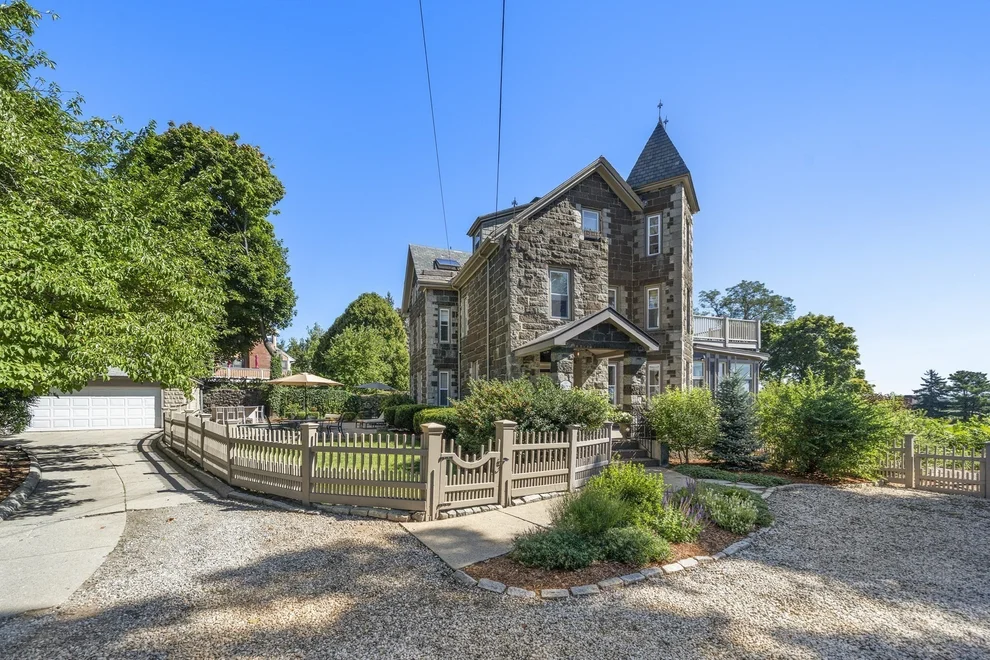 Unit for sale at 35 Grandview Ave, Medford, MA 02155
