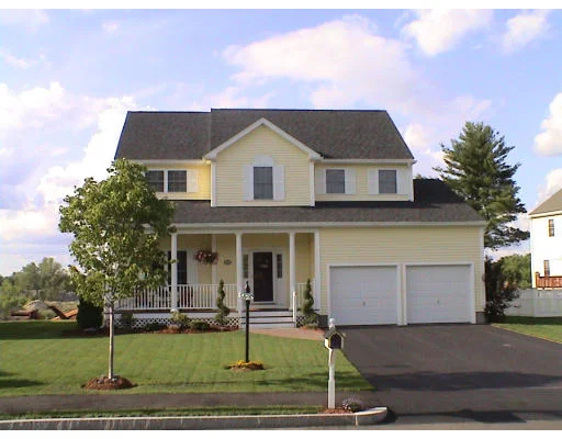 Unit for sale at 11 Jay Drive, Framingham, MA 01701