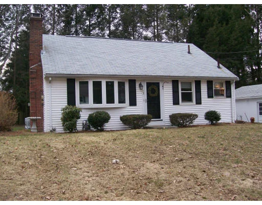 Unit for sale at 13 Betten Court, Franklin, MA 02038