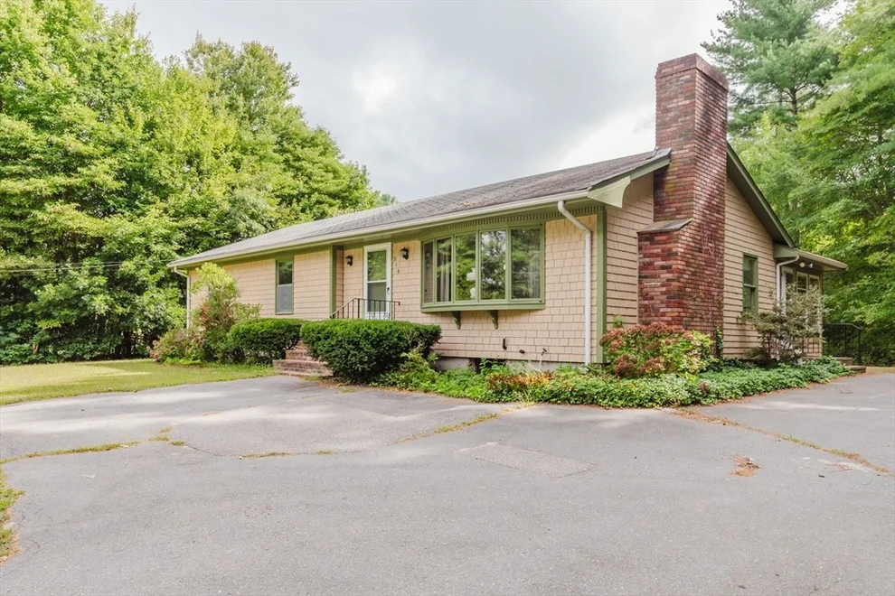 Unit for sale at 216 County Rd, Freetown, MA 02717