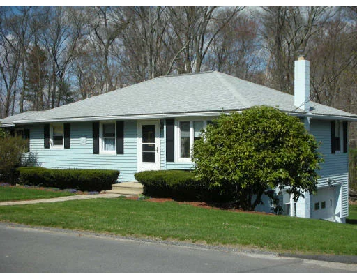 Unit for sale at 5 Louis Ballard Lane, Millbury, MA 01527