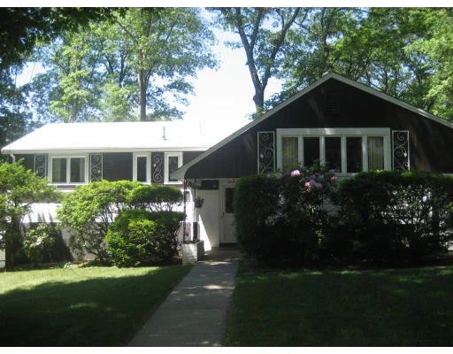 Unit for sale at 53 Verndale Road, Newton, MA 02461