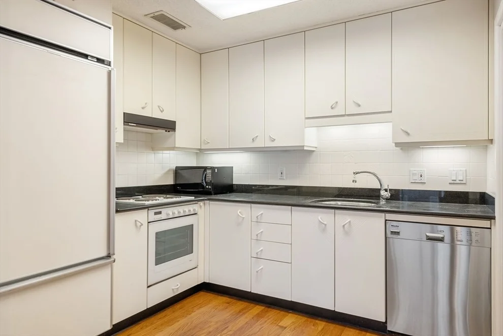 Unit for sale at 77 Salem St, Boston, MA 02113