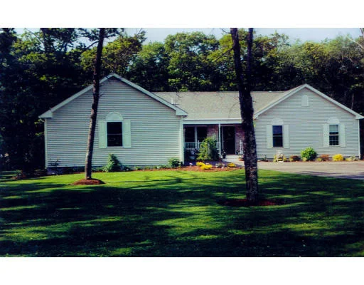 Unit for sale at 43 Eliza Court, Swansea, MA 02777