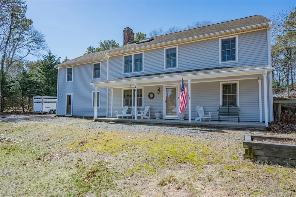 Unit for sale at 27 Old Kings Hwy, Wellfleet, MA 02667