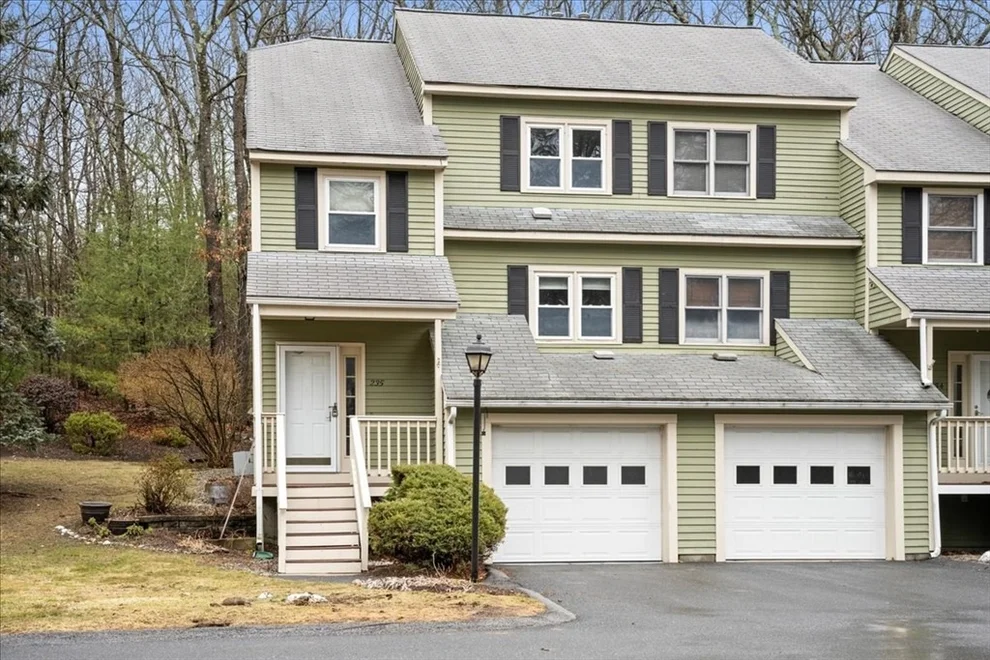 Unit for sale at 235 Heritage Dr, Northbridge, MA 01588