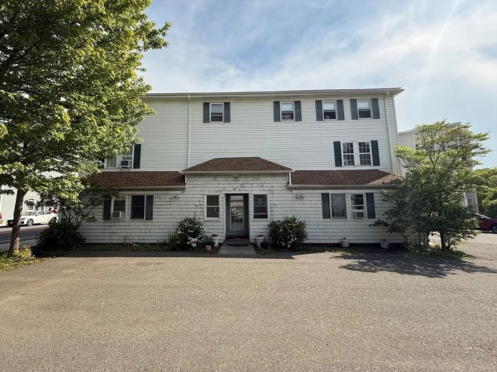 Unit for sale at 81 Cabot St, Beverly, MA 01915