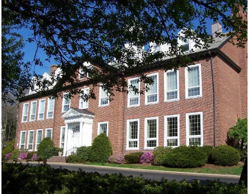 Unit for sale at 40 Seaver Street, Wellesley, MA 02481