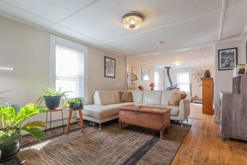 Unit for sale at 91R Holman, Attleboro, MA 02703