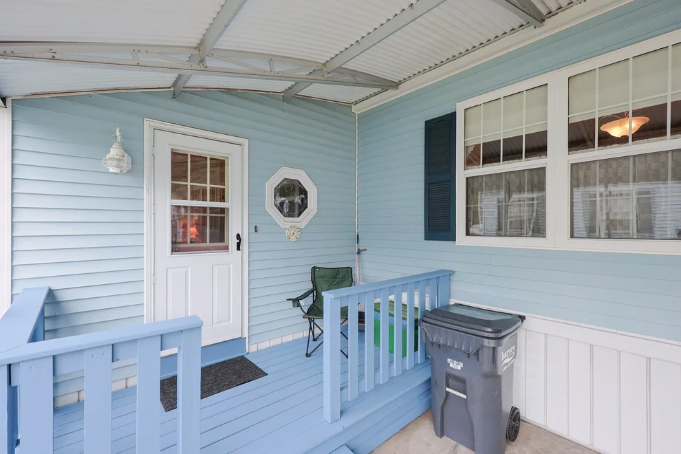 Unit for sale at 556 Central St, Leominster, MA 01453