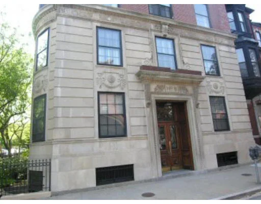 Unit for sale at 8 Gloucester St, Boston, MA 02115