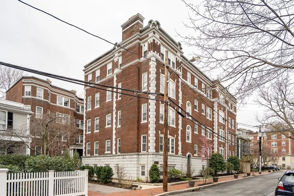 Unit for sale at 41 Bowdoin St, Cambridge, MA 02138