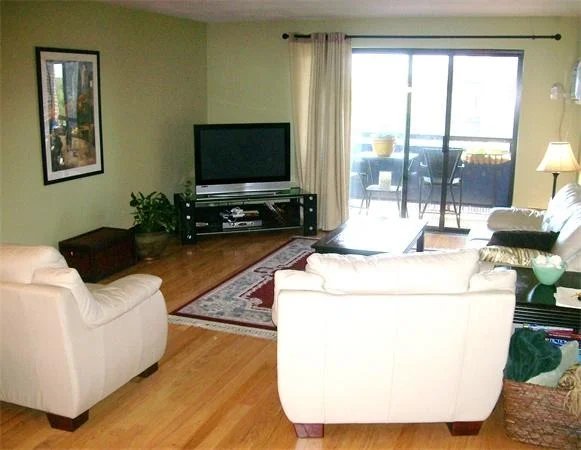Unit for sale at 32 Whites Ave, Watertown, MA 02472