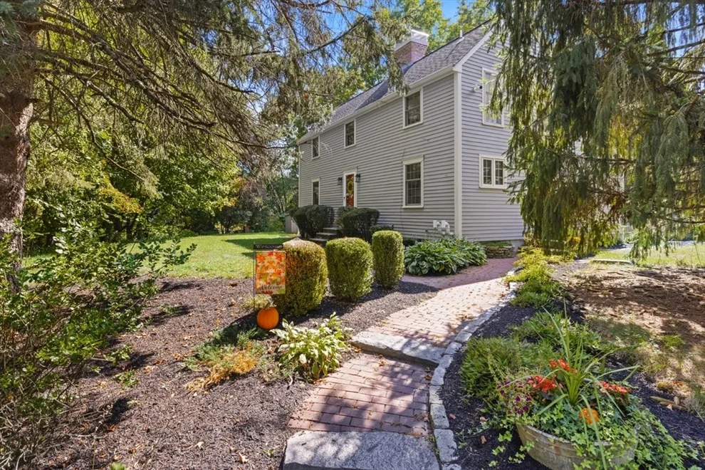 Unit for sale at 34 Kenney Rd, Middleton, MA 01949