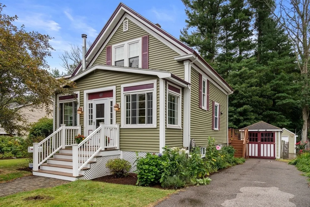 Unit for sale at 62 Ferncroft Rd, Milton, MA 02186