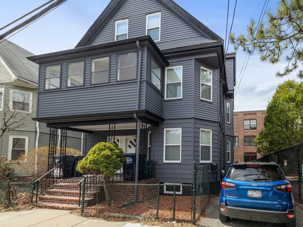 Unit for sale at 9-11 Edmunds St, Cambridge, MA 02140
