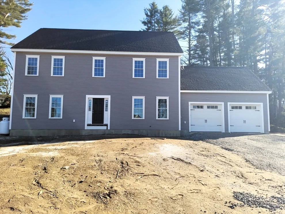 Unit for sale at 17 Fairlawn St, Grafton, MA 01536