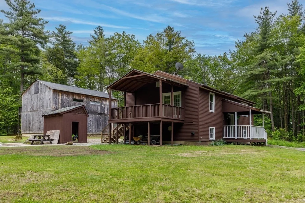 Unit for sale at 400 Athol Richmond Road, Royalston, MA 01368